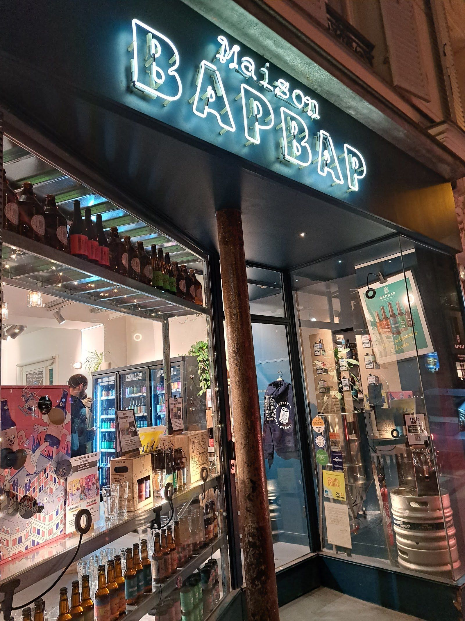 BapBap Brewery Paris bar interior