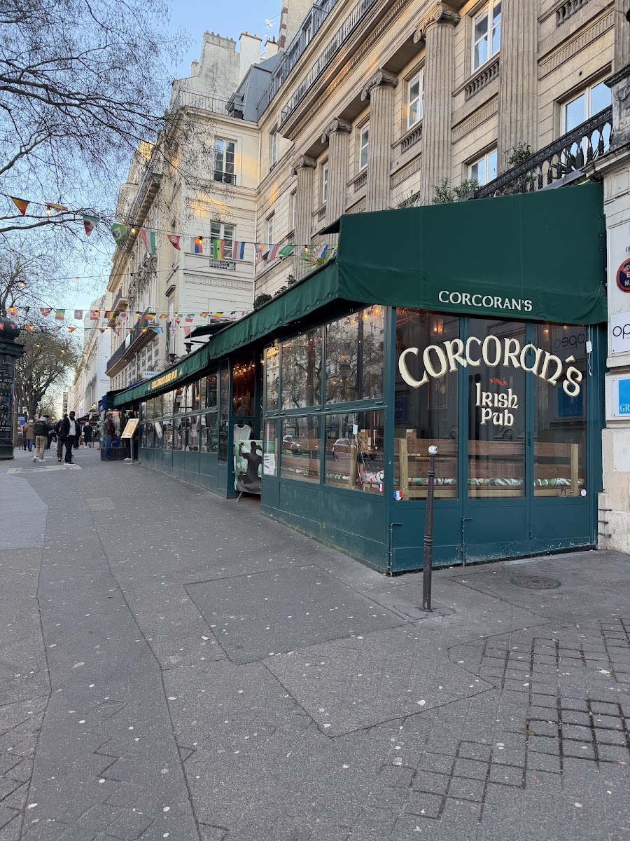Corcoran's Grands Boulevards drinks, Paris