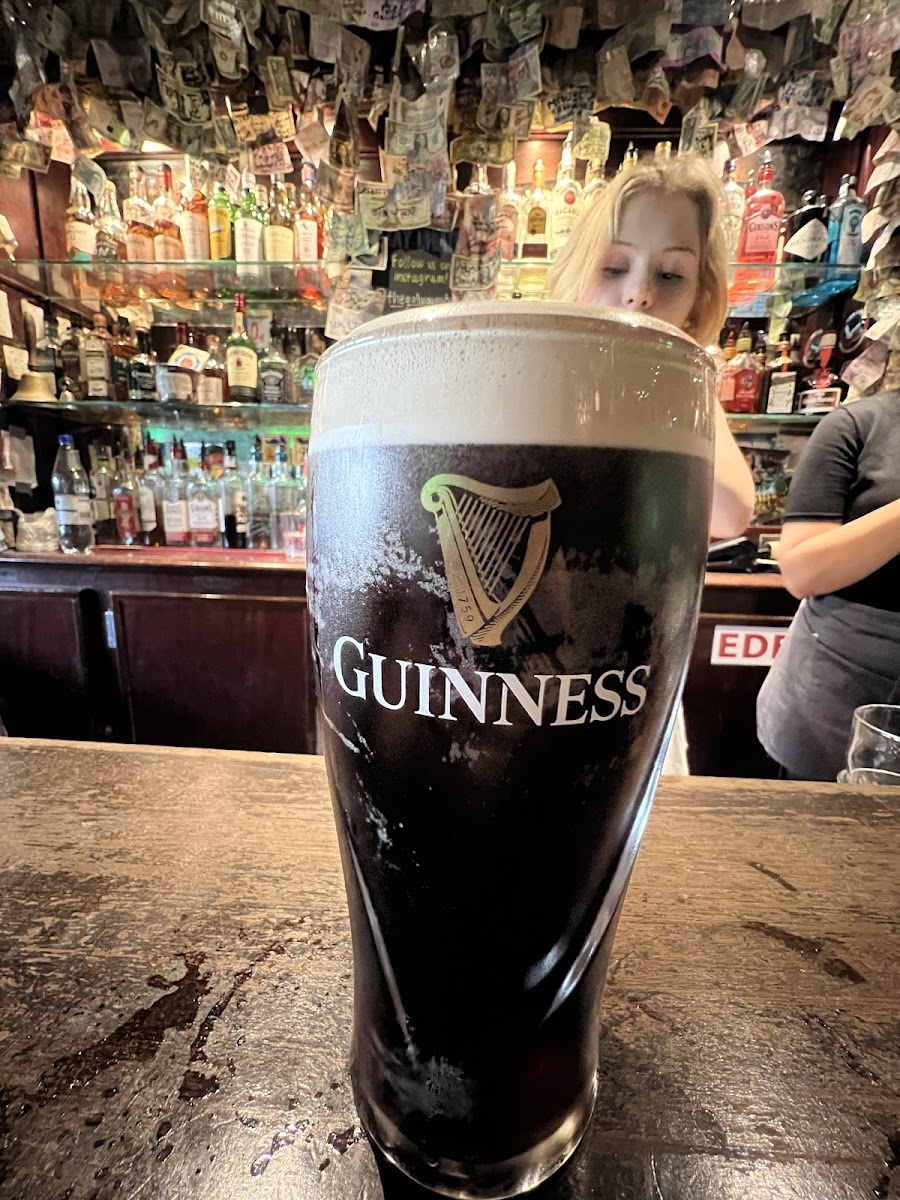 Le Galway drinks