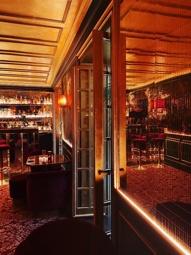 Le Tres Particulier Paris bar interior