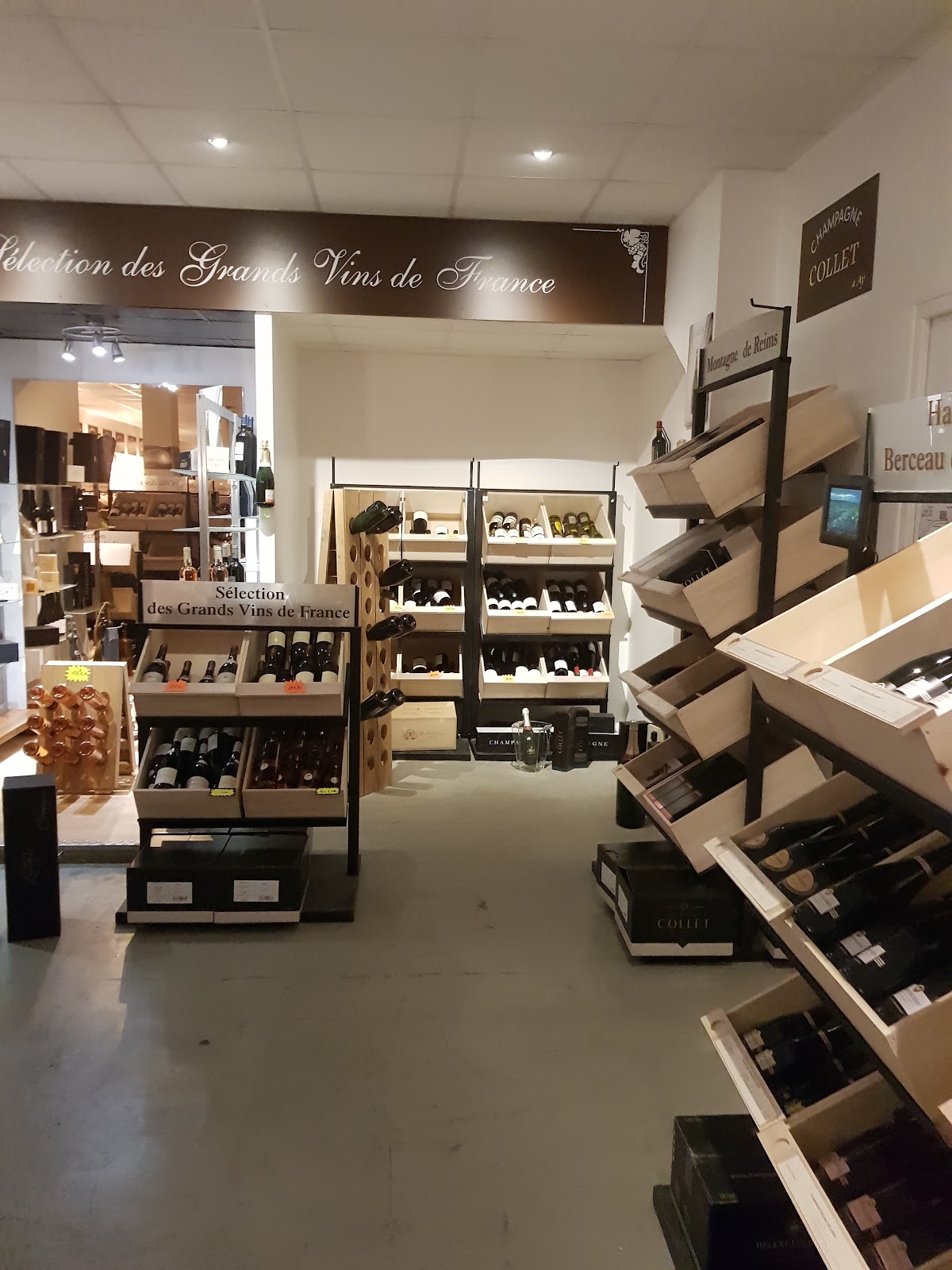 Les Grands Vins de France, Paris
