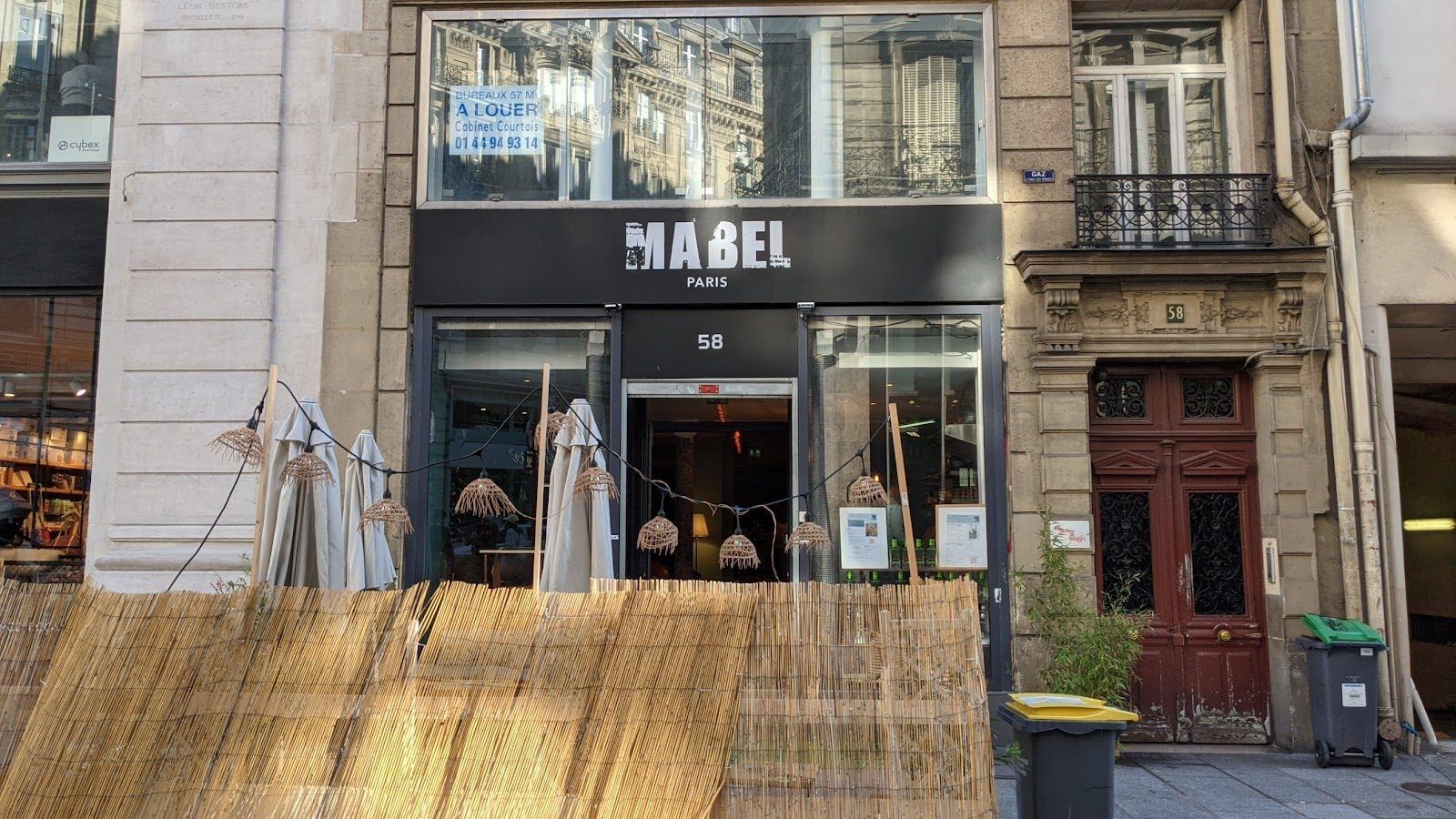 Mabel, Paris