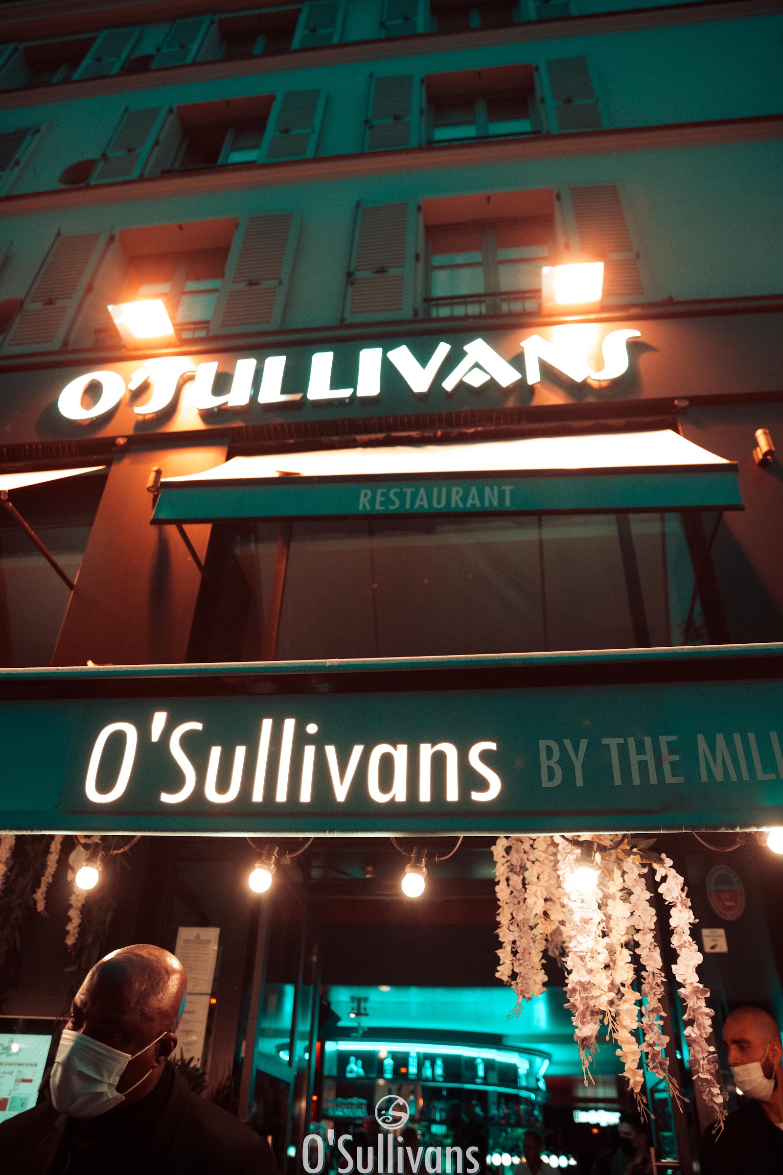 O'Sullivans by the Mill in Pigalle, Paris