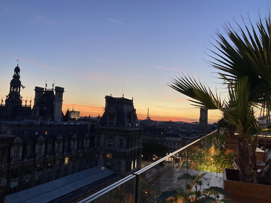 String lights on a Paris terrace