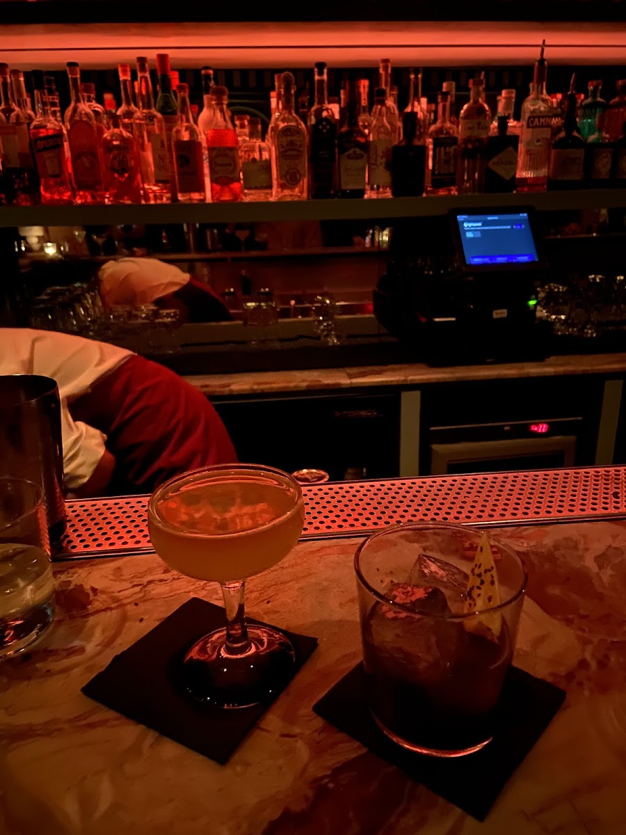 Prescription Cocktail Club, Paris