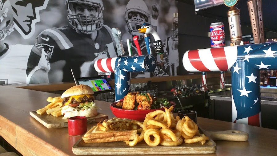 Patriots Sports Bar Northbridge interior view 1