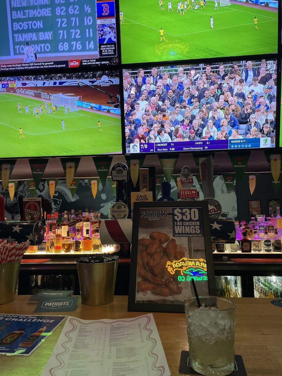 Patriots Sports Bar Northbridge interior view 2