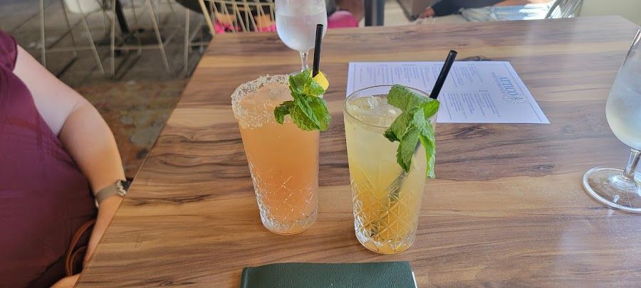 Attico Rooftop at Cambria bar service