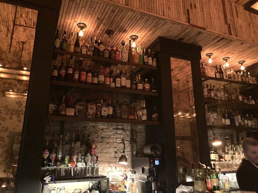 Double Knot Center City atmosphere