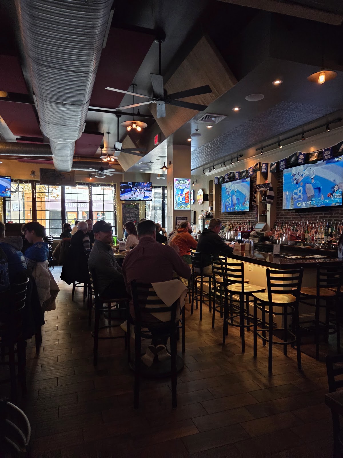 Chickie's and Pete's