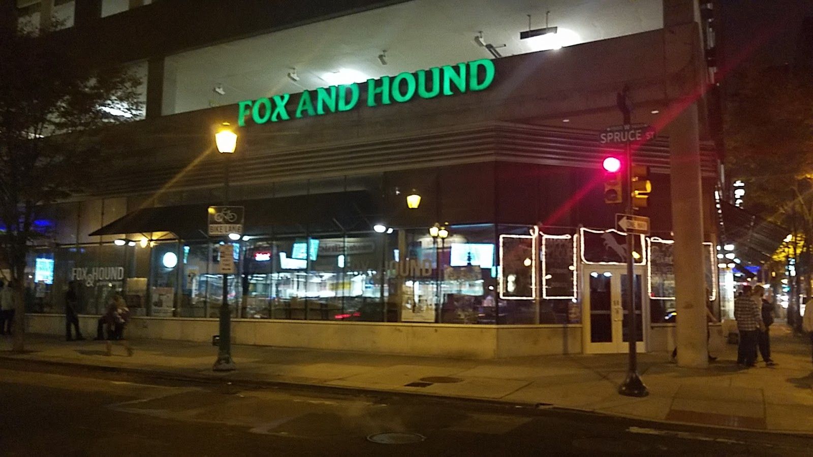 Fox & Hound Philly Philadelphia bar interior