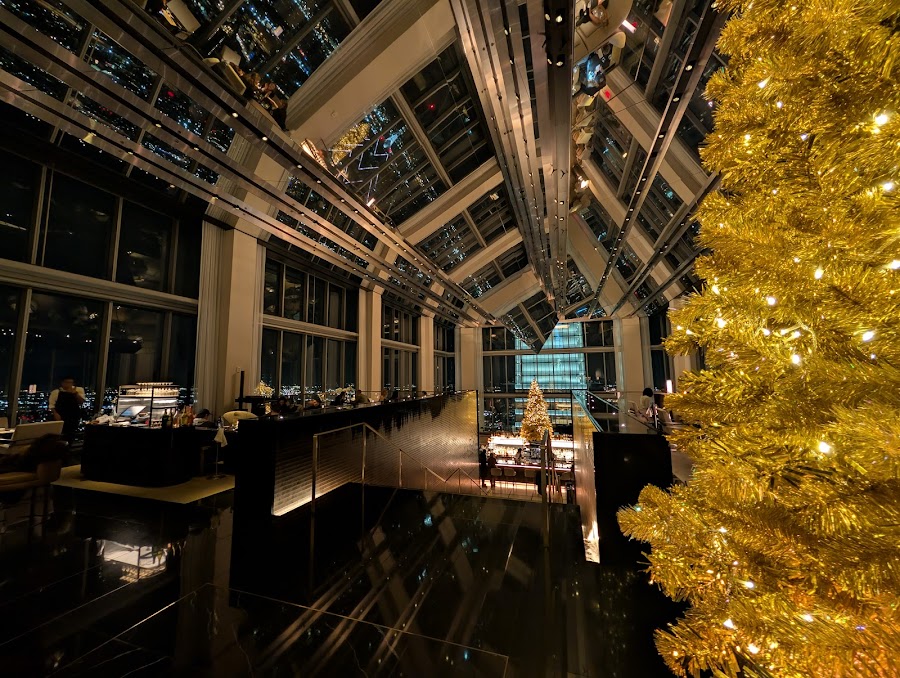 JG SkyHigh lounge interior