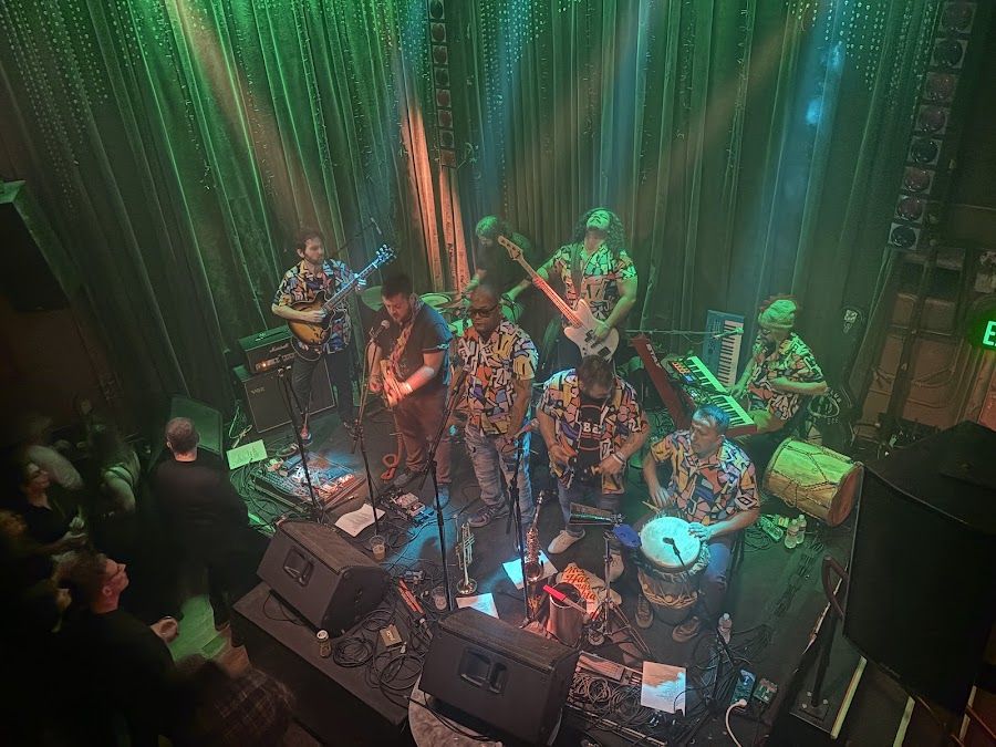 Johnny Brenda's Fishtown atmosphere