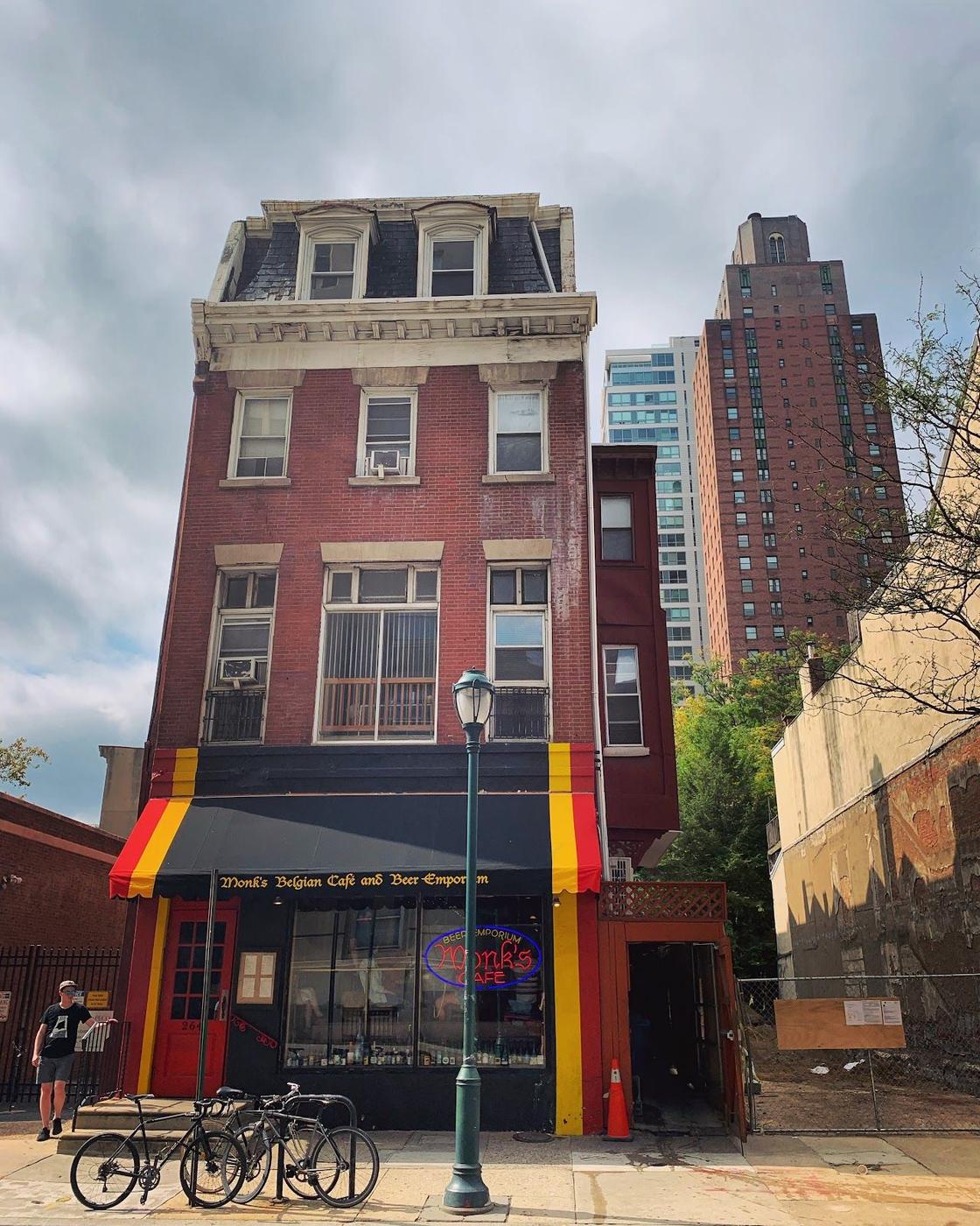 Monk's Cafe, Philadelphia