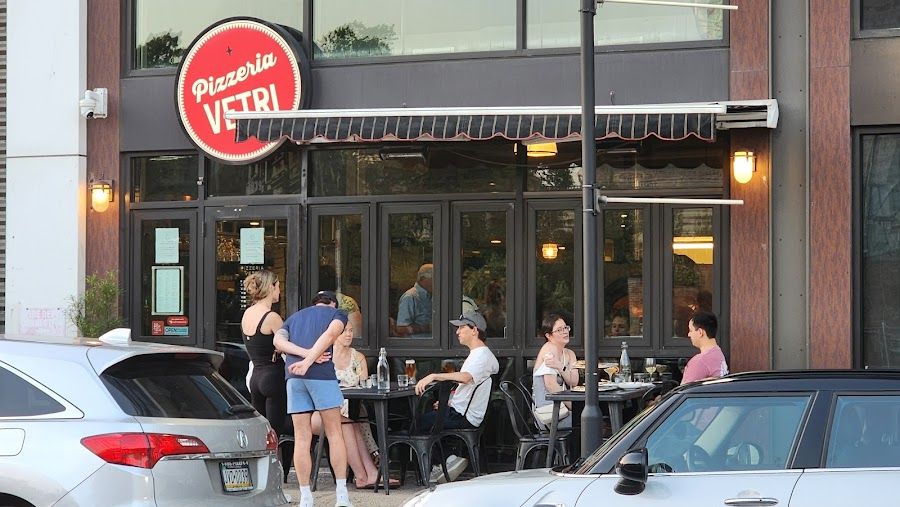 Pizzeria Vetri Bar Rittenhouse atmosphere