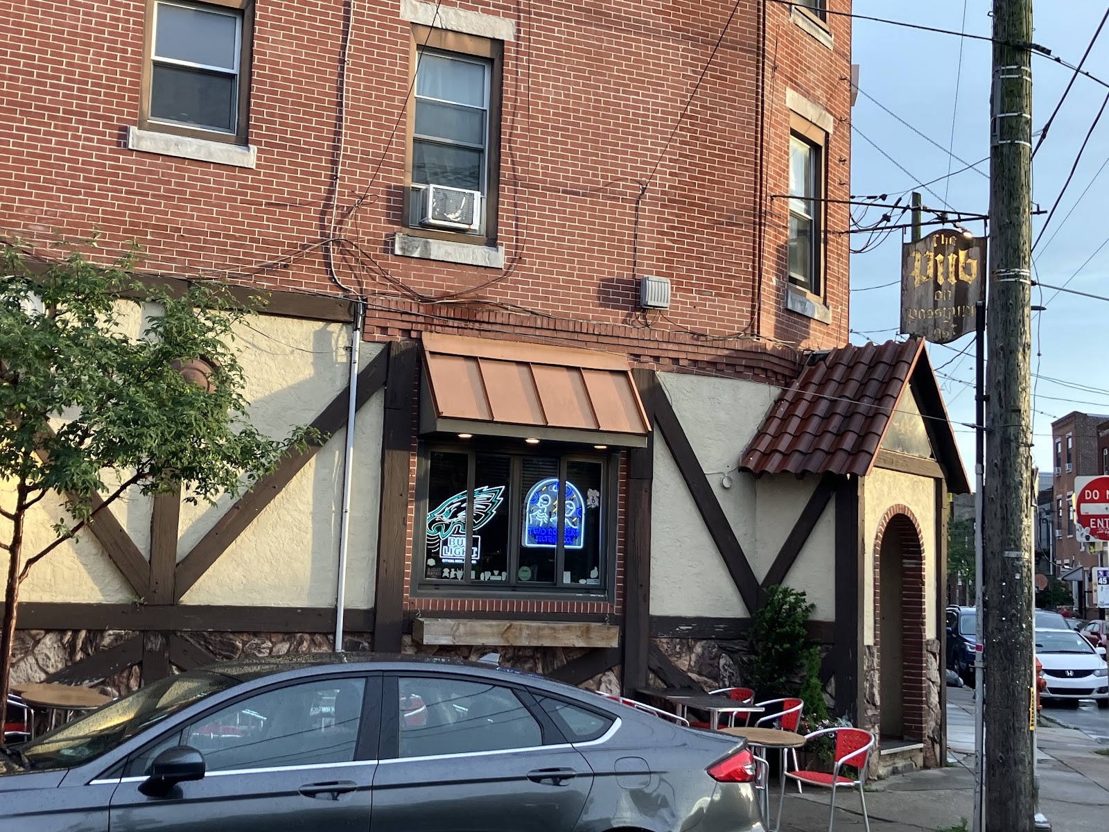 South Philadelphia Tap Room