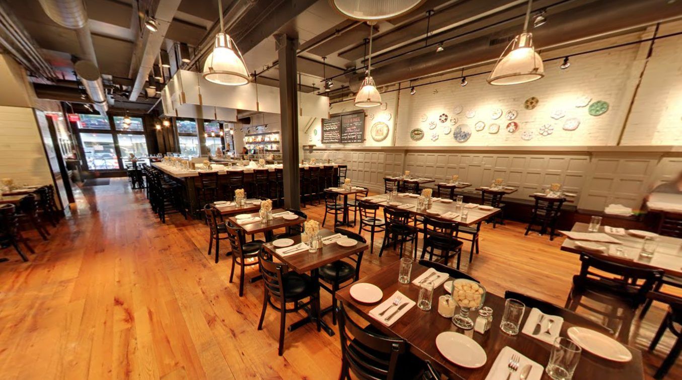 The Oyster House Bar Philadelphia bar interior