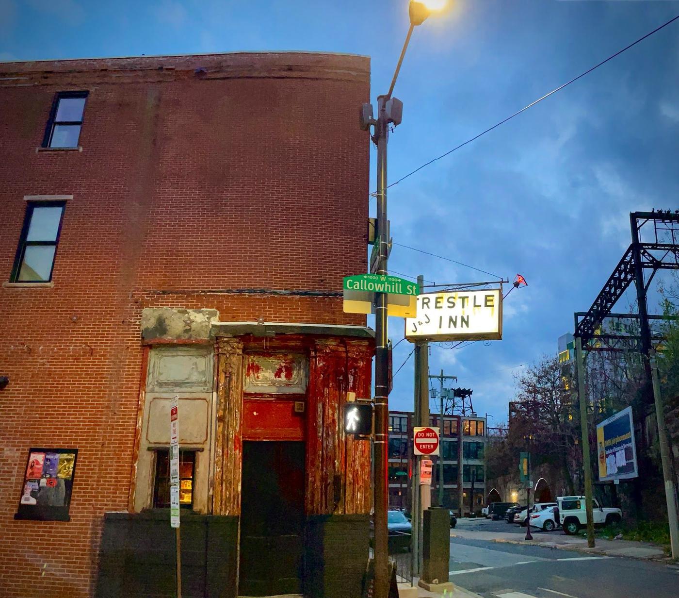 Trestle Inn