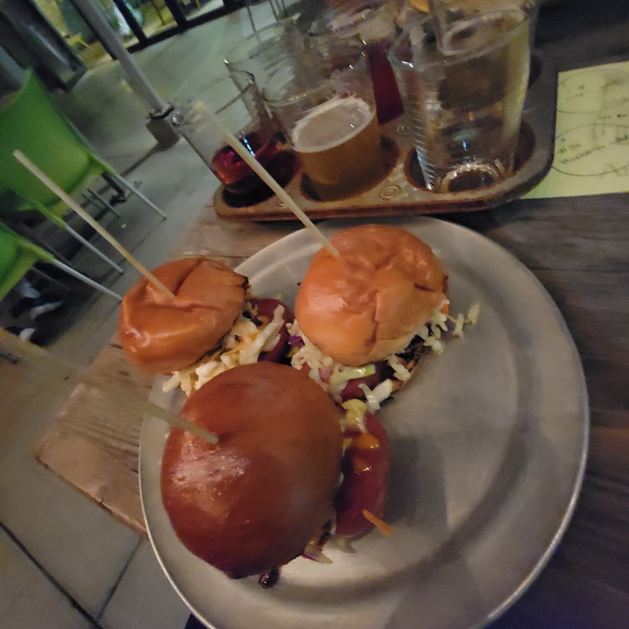 Angels Trumpet Ale House drinks