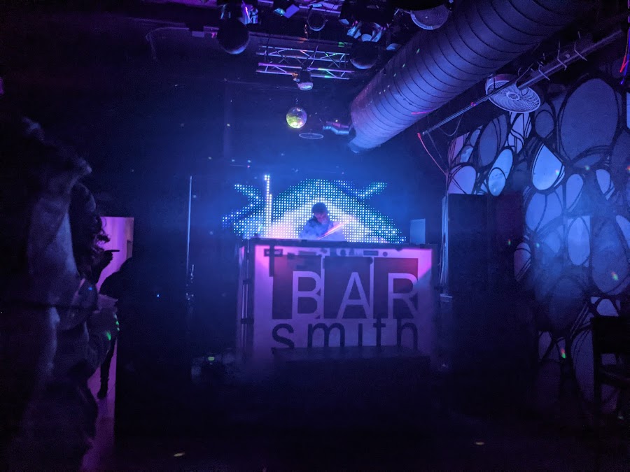 Bar Smith, Phoenix