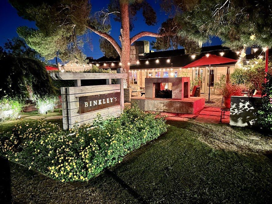 Binkley's Restaurant Bar Phoenix atmosphere