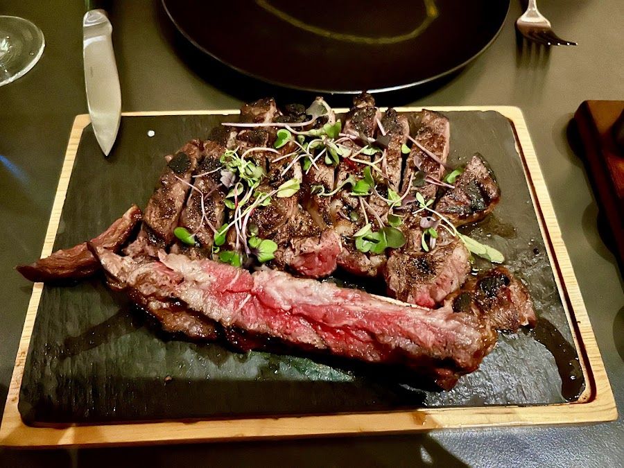 Bourbon Steak Bar Phoenix Scottsdale atmosphere