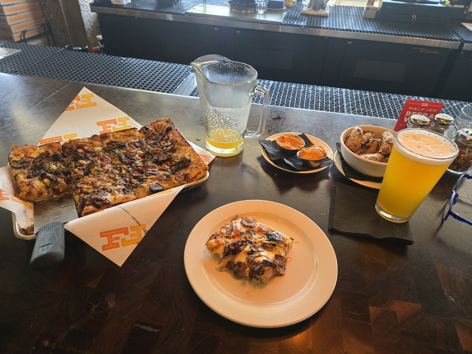 Federal Pizza, Phoenix