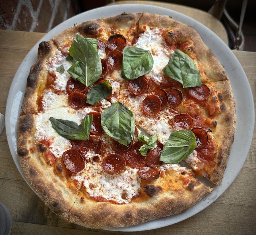 Pizzeria Bianco Bar Downtown atmosphere