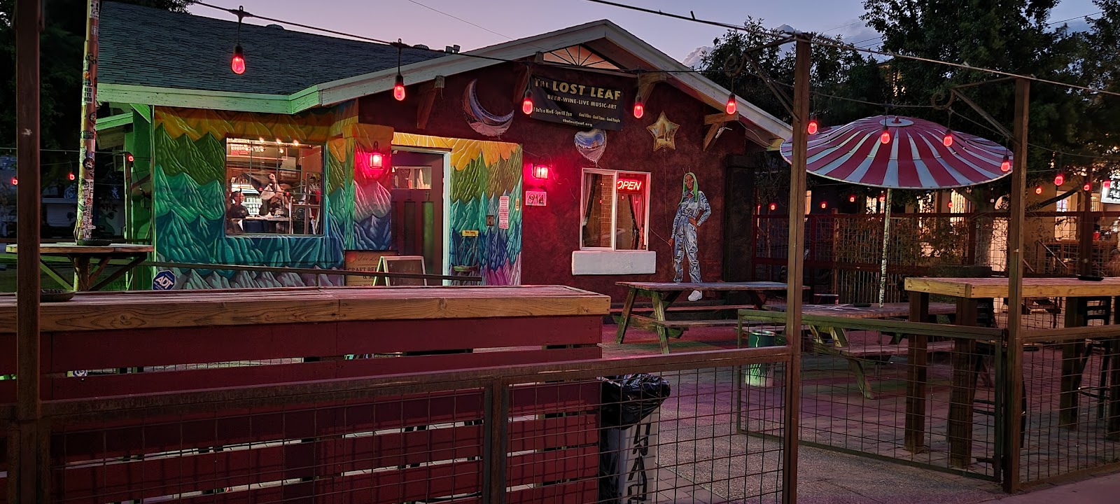 The Lost Leaf Phoenix bar interior