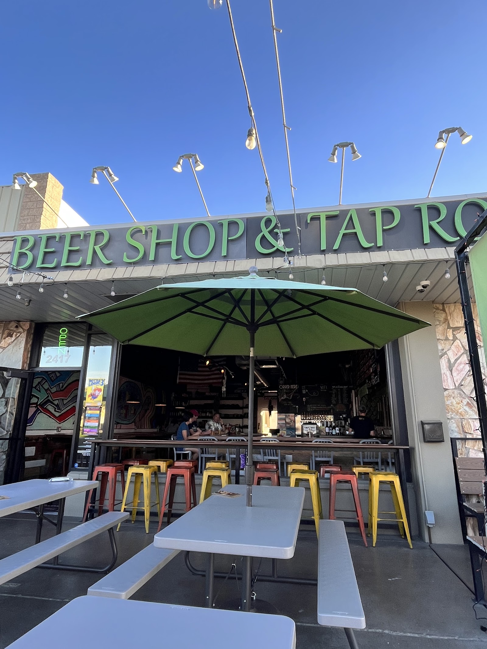 Craft beer taps and cooler at The Wandering Tortoise, midtown Phoenix