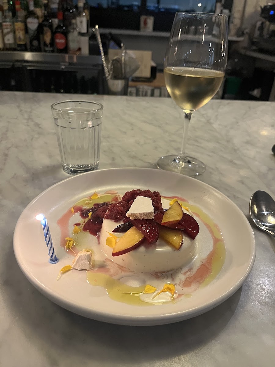 Tratto, Phoenix