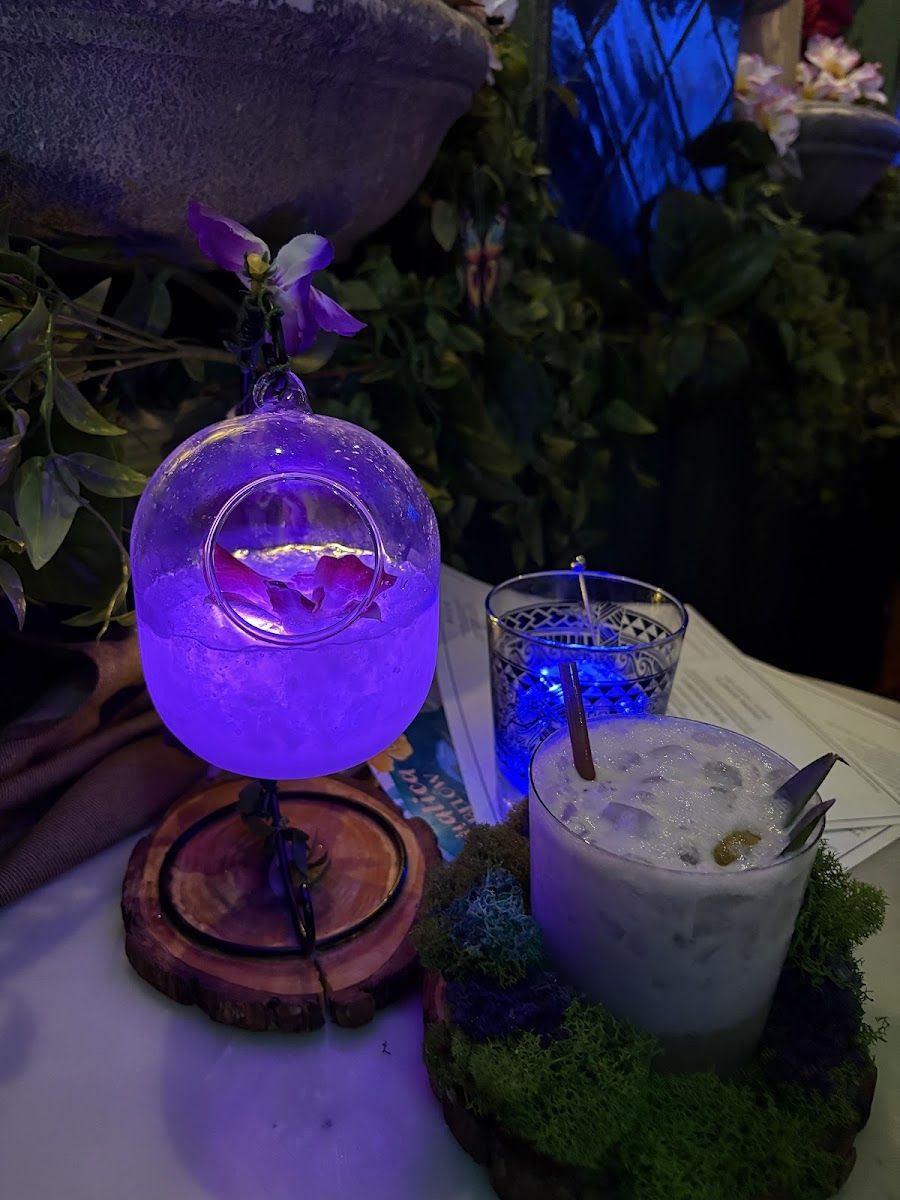 UnderTow Arcadia atmosphere