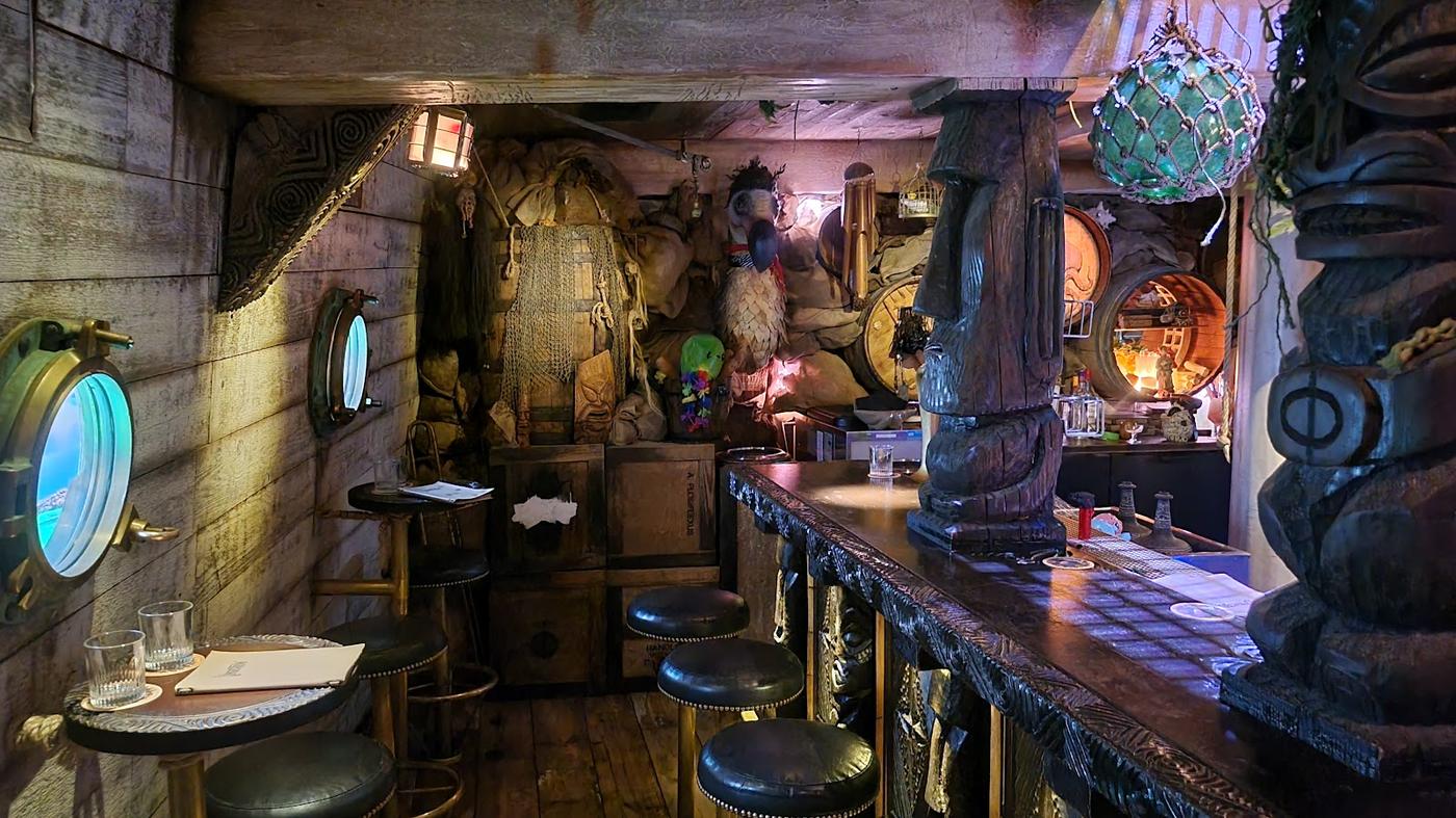 Undertow Tiki Bar, Phoenix
