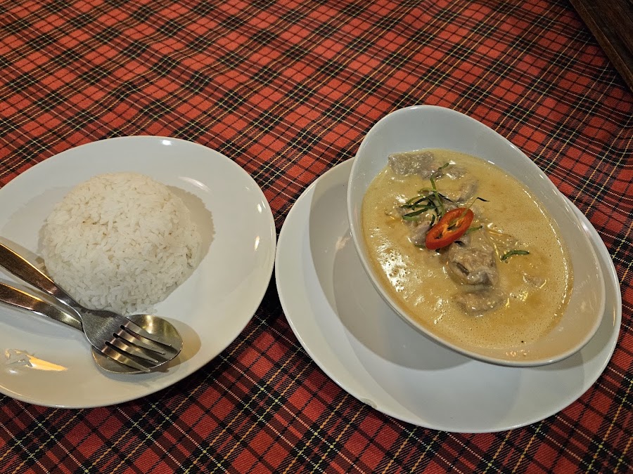 7 Sisters Bistro Bar, Phuket