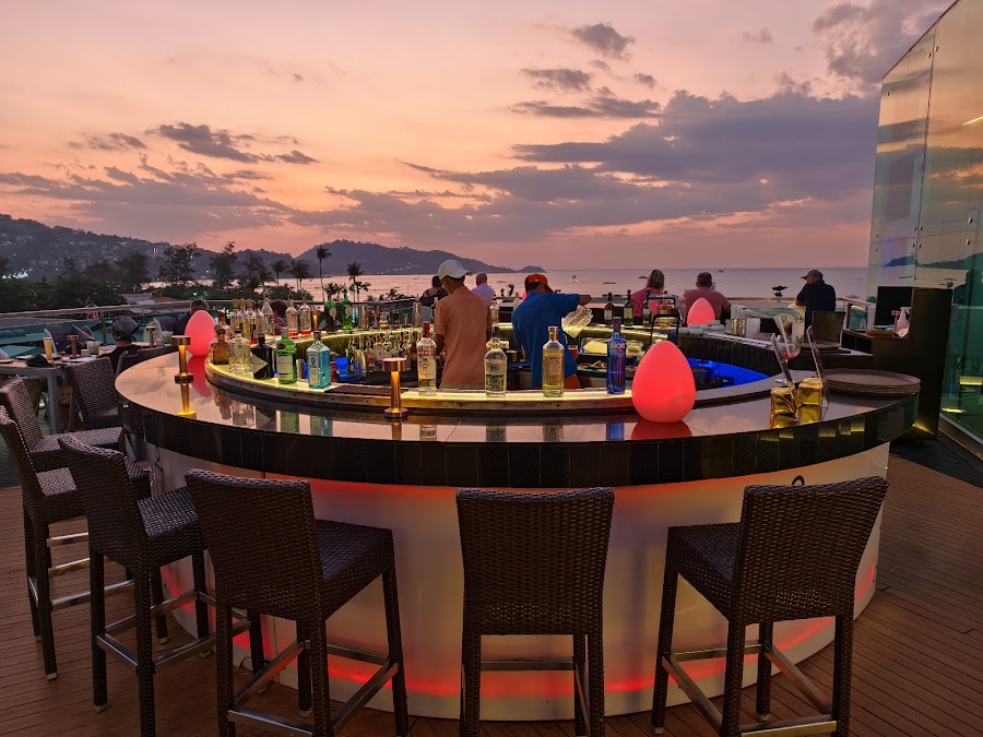 KEE Sky Lounge lounge interior