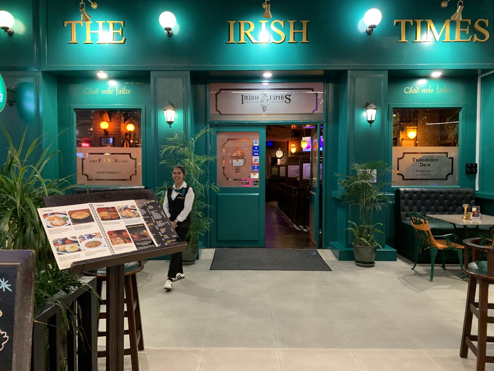 Irish Times Pub bar stools at the counter