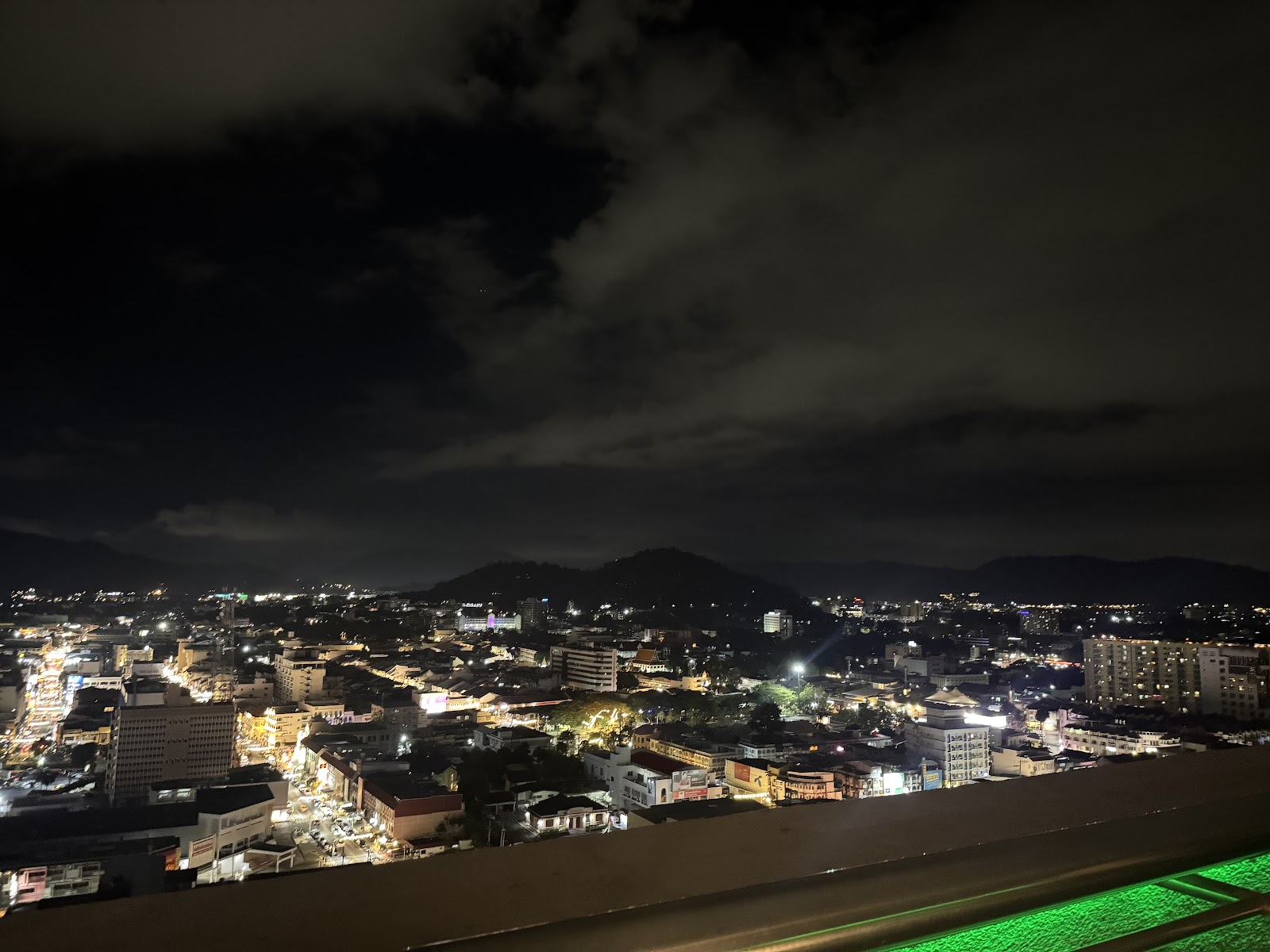 TWIST Rooftop Bar, Phuket