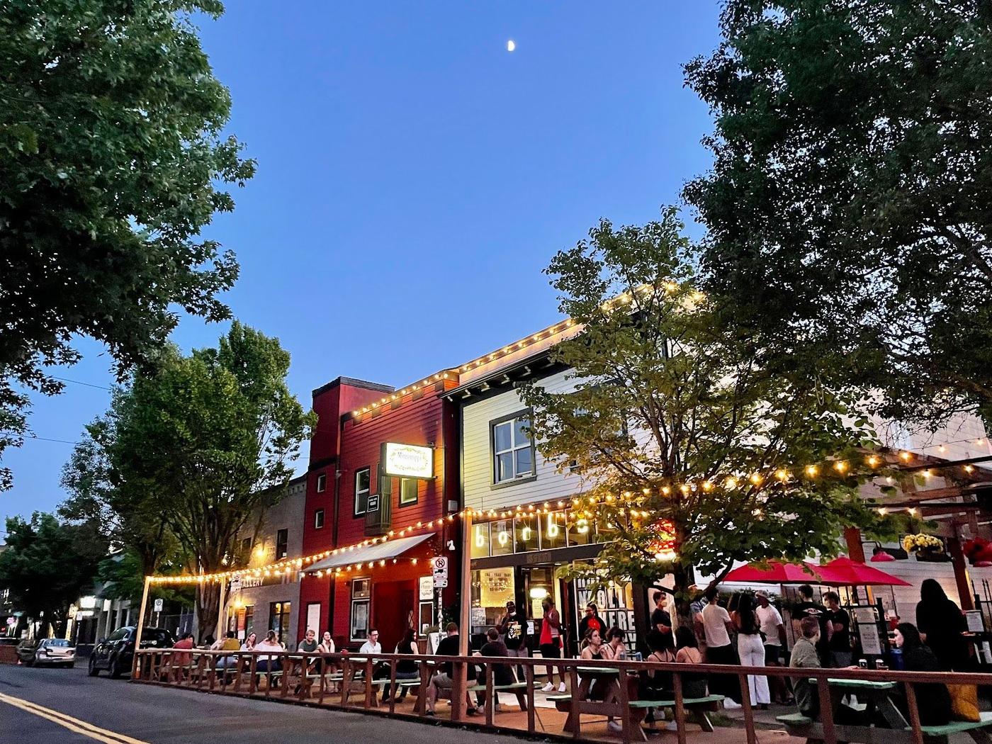 Bar Bar, Portland