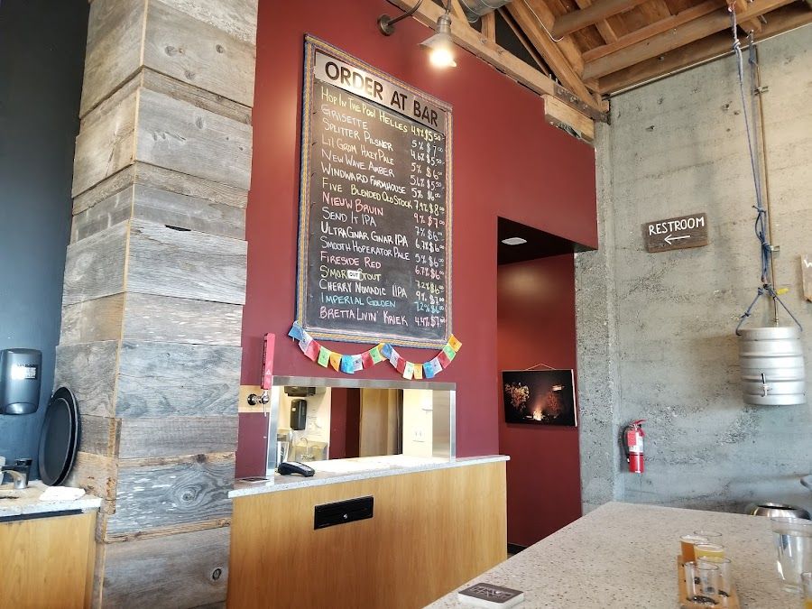 Base Camp Brewing Company bar service