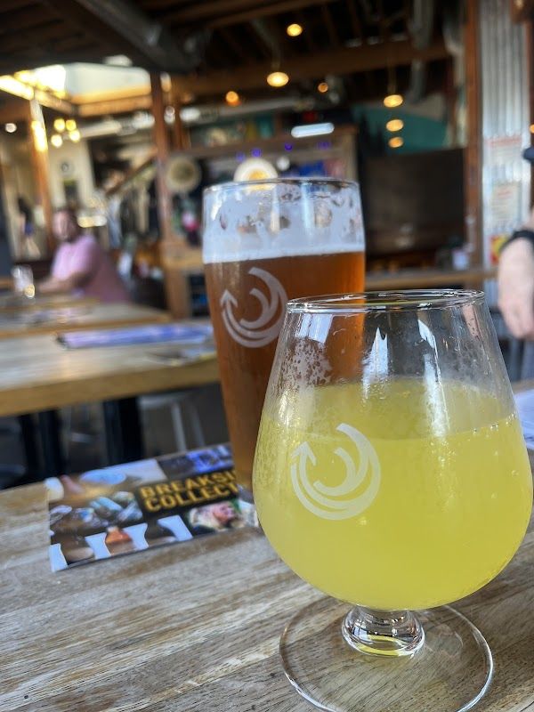 Cascade Brewing Barrel House Portland