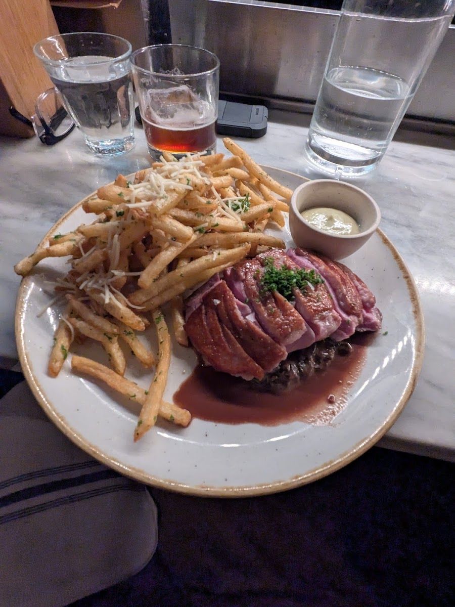 Canard bar service