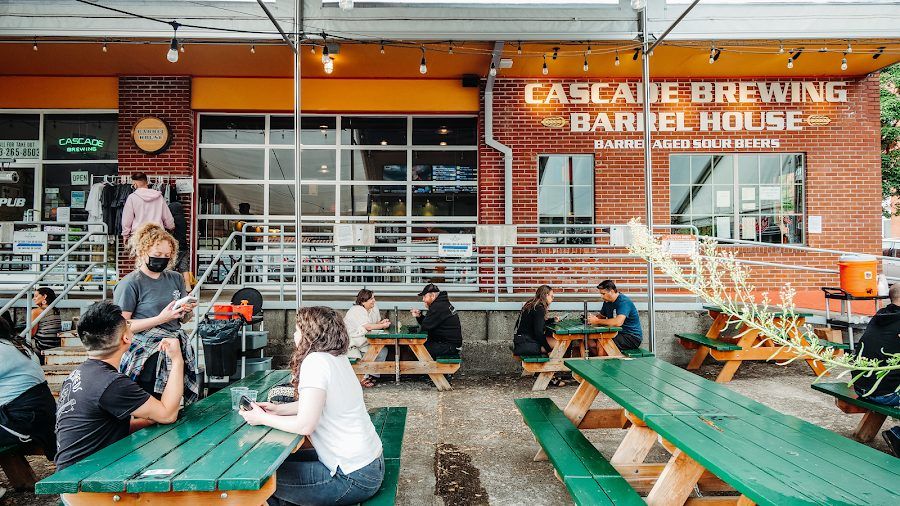 Cascade Brewing Barrel House cocktail at the bar
