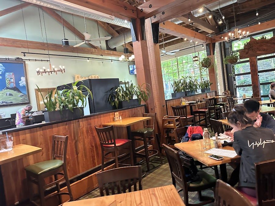 Deschutes Brewery Public House Portland interior