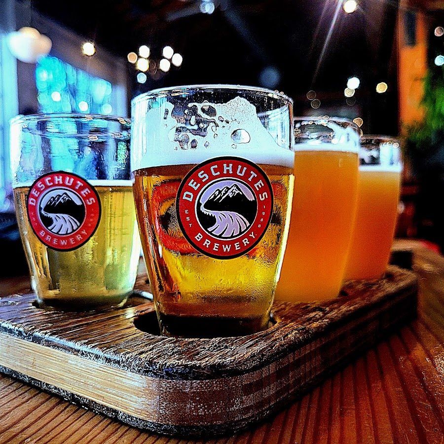 Deschutes Brewery Public House Pearl District atmosphere