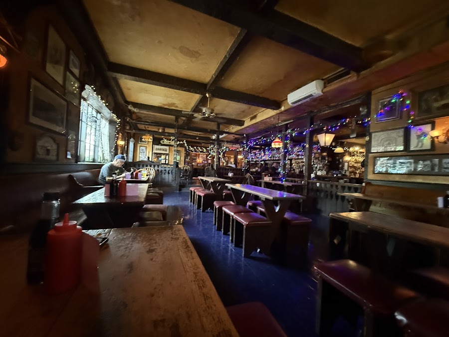 Horse Brass Pub, Portland