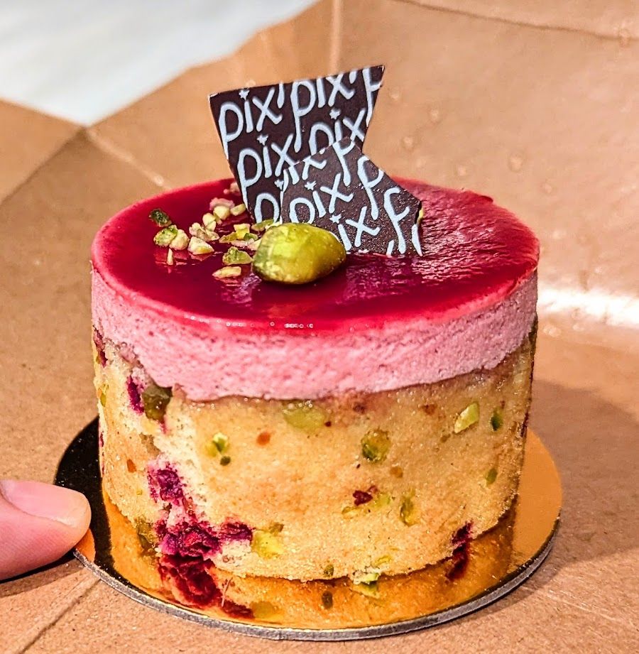 Pix Patisserie Bar Vivant bar service