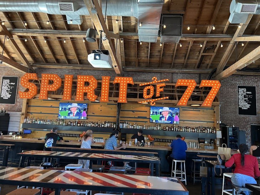 Spirit of 77 Boise-Eliot atmosphere