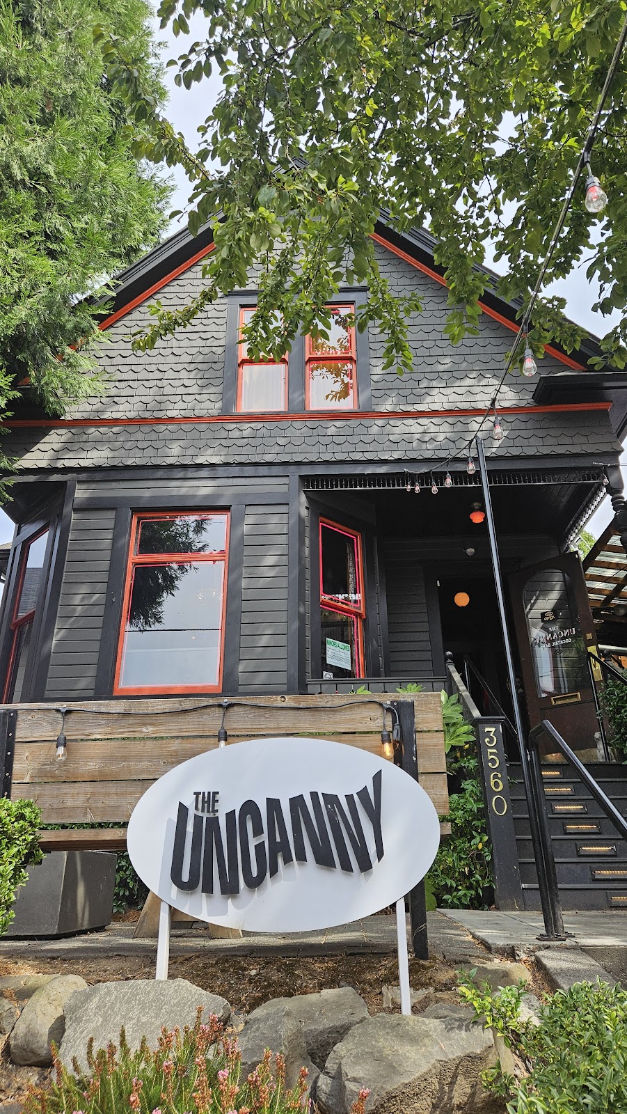 The Uncanny, Portland