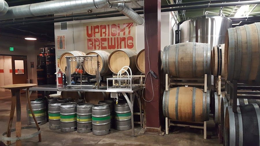 Upright Brewing Eliot atmosphere