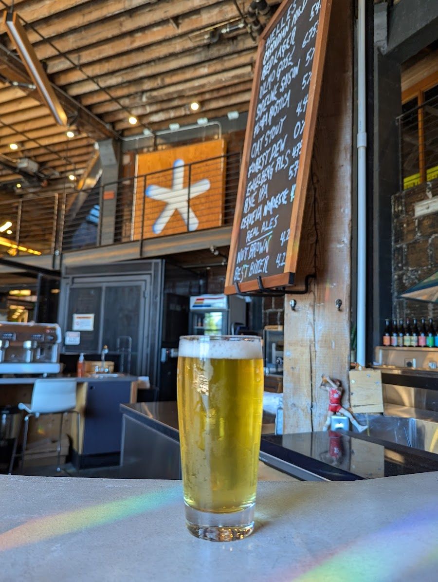 Upright Brewing bar service
